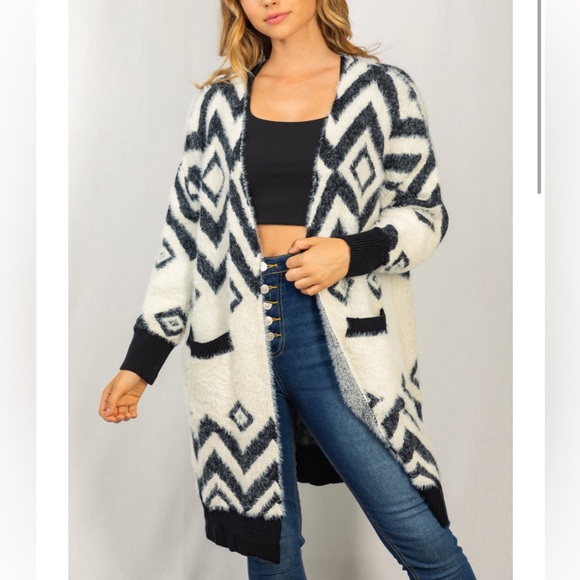 #36 2 LEFT!CLOSEOUT SALE! New Aztec Cardigan Sweater Coat - Picture 4 of 11